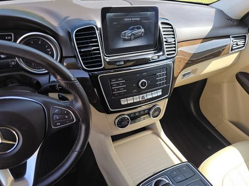 Used 2017 Mercedes-Benz GLE 350 4MATIC image 22