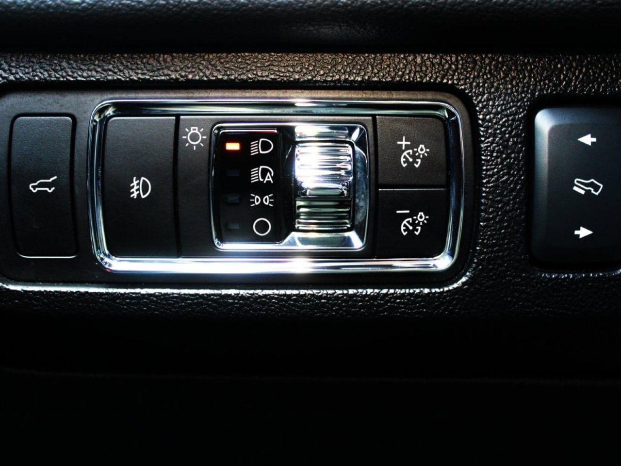 Used 2024 Lincoln Navigator L 4WD image 32