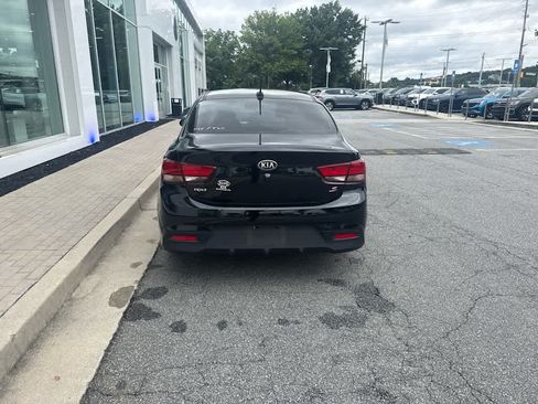 Used 2020 Kia Rio S FWD image 5