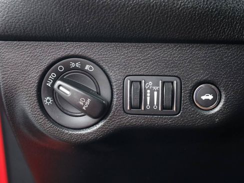 Used 2021 Dodge Challenger R/T Scat Pack RWD image 22