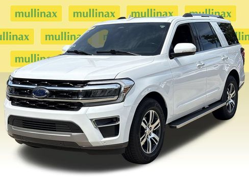 Used 2024 Ford Expedition Limited RWD image 14
