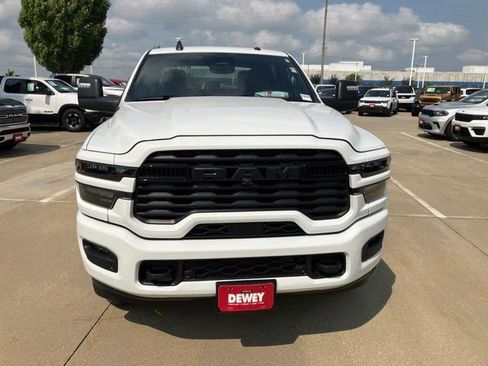 Certified 2025 RAM 2500 Big Horn AWD/4WD image 2