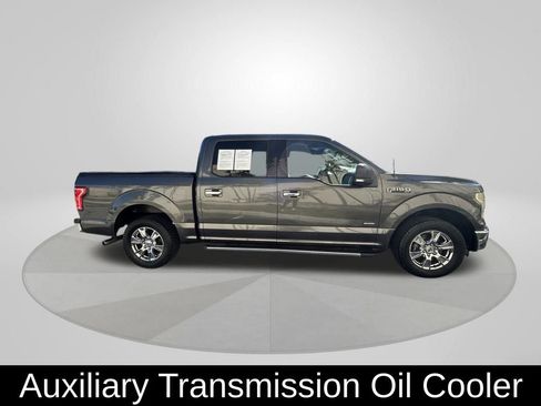 Used 2015 Ford F150 XLT w/ Equipment Group 302A Luxury image 8
