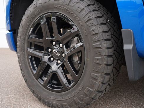 Used 2023 Chevrolet Silverado 1500 RST w/ Rally Edition AWD/4WD image 35