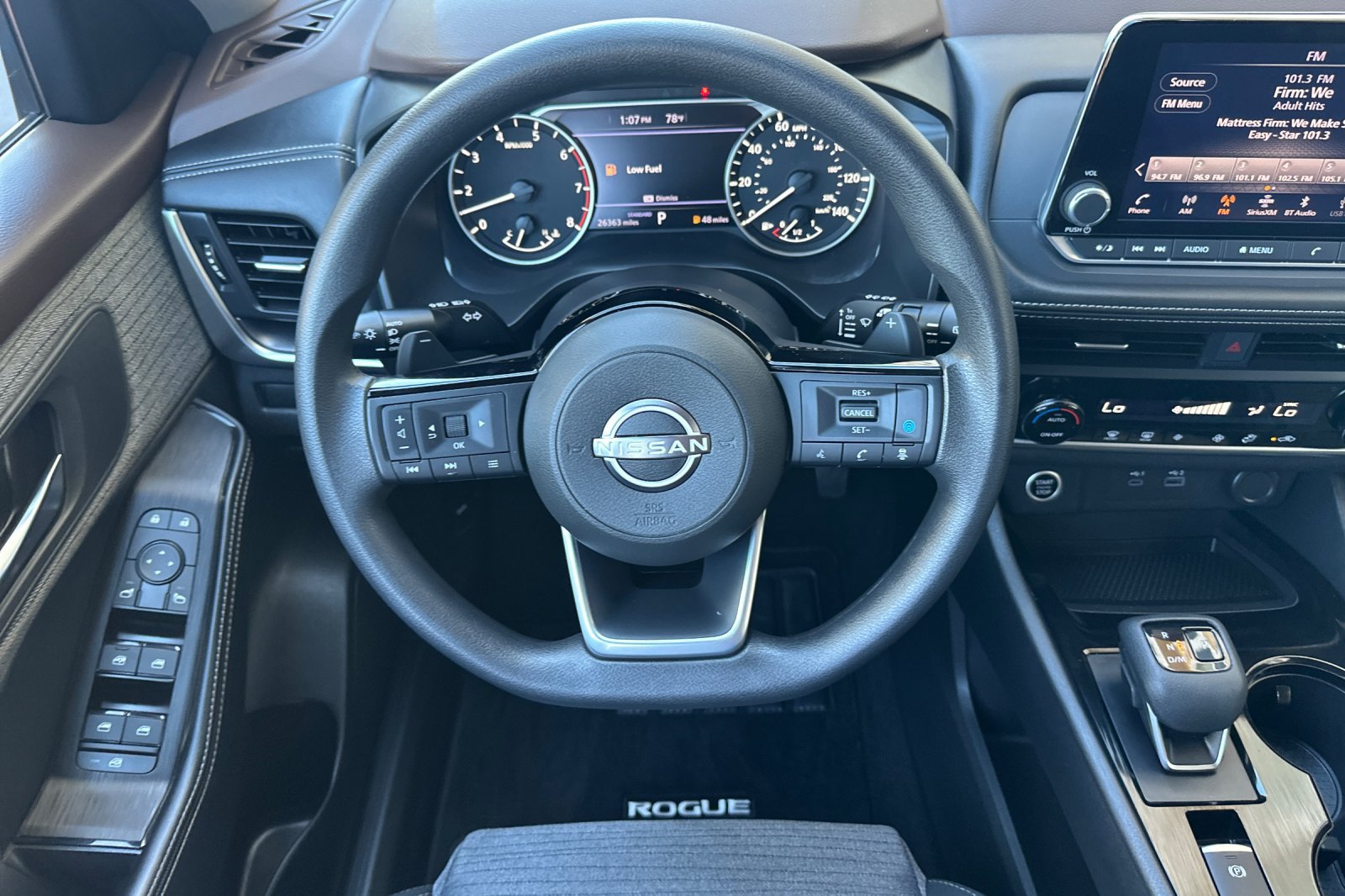 Used 2023 Nissan Rogue SV FWD image 14