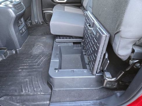 Used 2024 Nissan Titan SV w/ SV Convenience Package AWD/4WD image 31