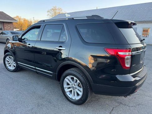 Used 2013 Ford Explorer XLT image 5