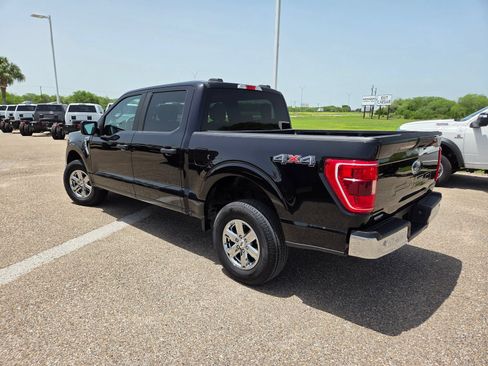 Used 2021 Ford F150 XLT AWD/4WD image 5