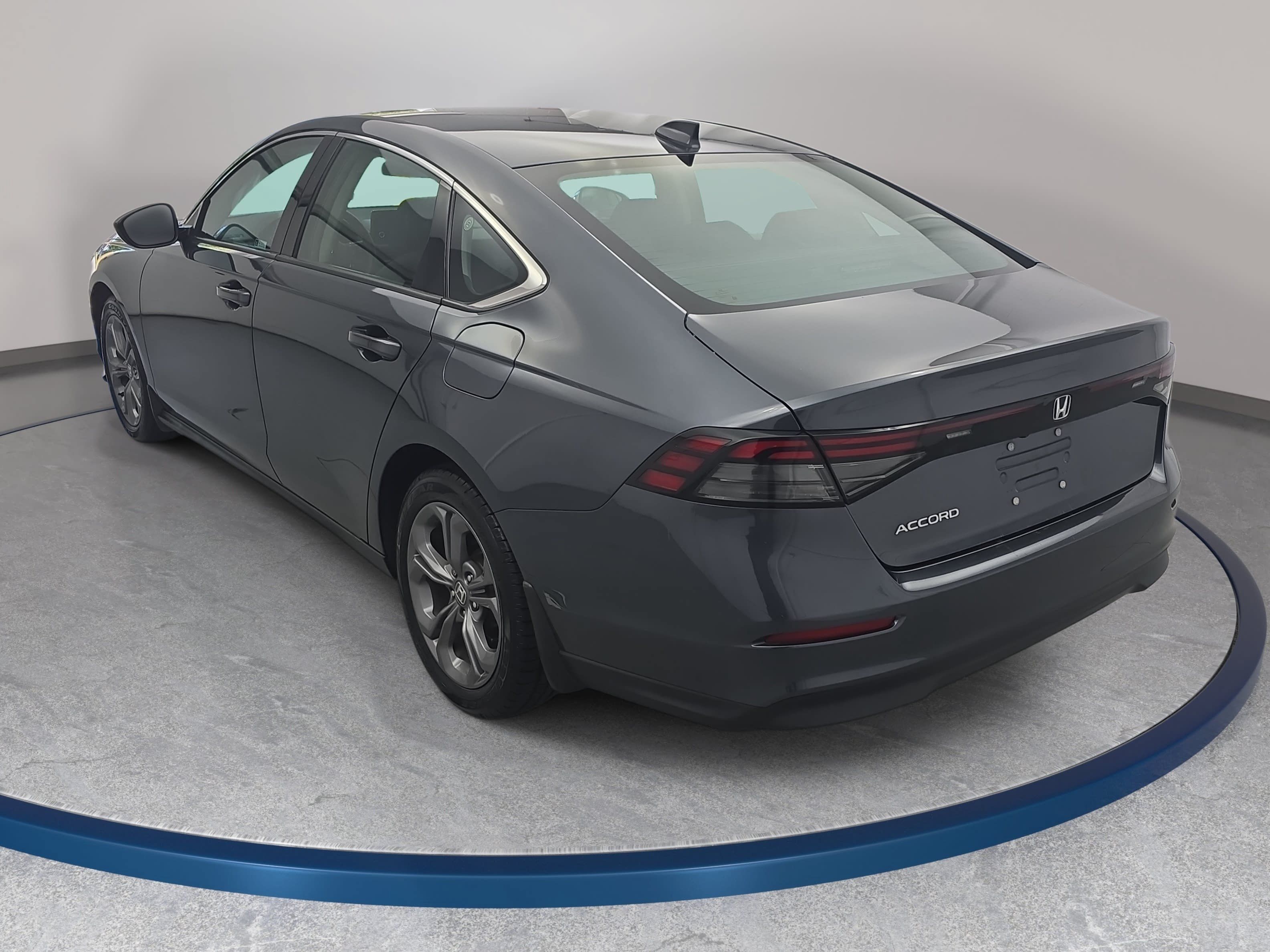 Certified 2024 Honda Accord EX image 7