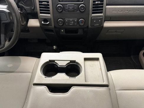 Used 2019 Ford F350 XL w/ Power Equipment Group AWD/4WD image 21