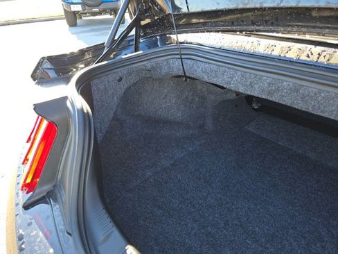 Used 2019 Ford Mustang GT Premium image 17