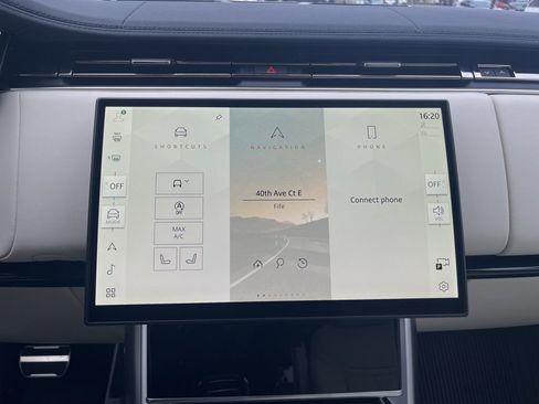New 2026 Land Rover Range Rover SE AWD/4WD image 24