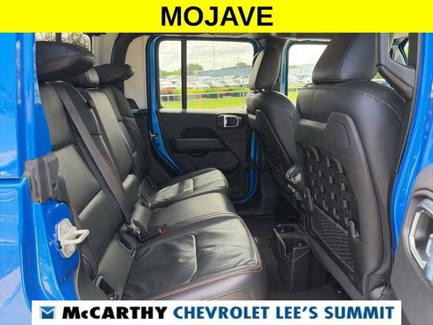Used 2023 Jeep Gladiator Mojave AWD/4WD image 37