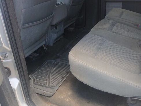 Used 2013 Ford F150 XLT w/ Mid Equipment Group image 12