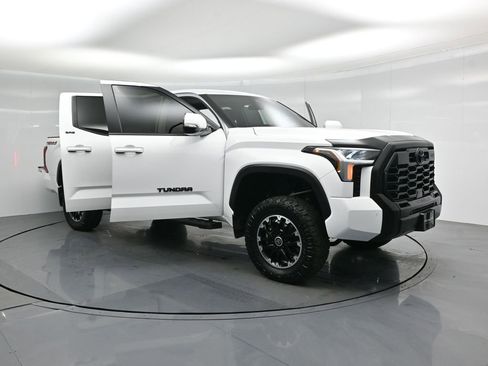 Used 2024 Toyota Tundra SR5 image 27