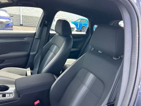 Used 2025 Honda Civic Sport image 26