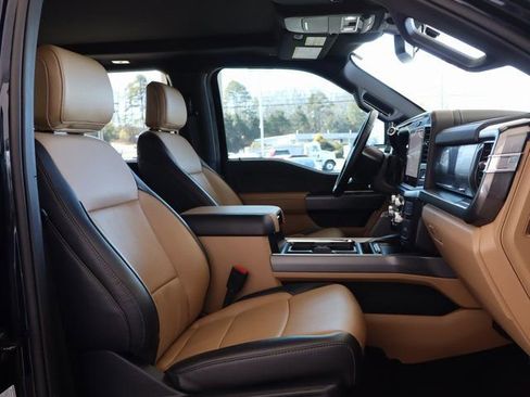 Used 2025 Ford F450 Lariat w/ Chrome Package image 55