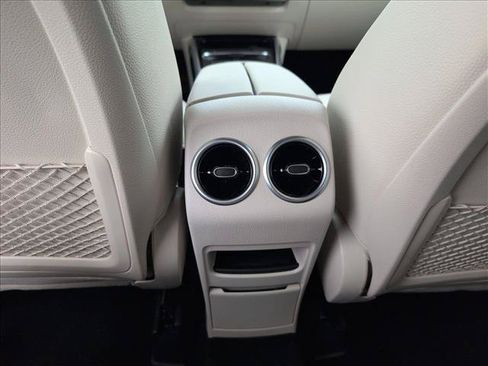 Certified 2026 Mercedes-Benz GLB 250 image 18