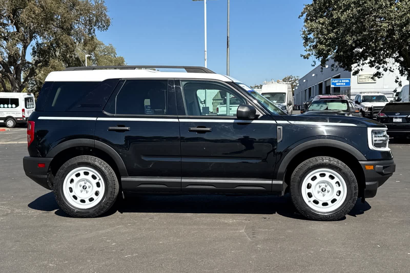 Certified 2023 Ford Bronco Sport Heritage w/ Heritage Convenience Package AWD/4WD image 8