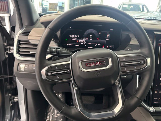 Used 2026 GMC Acadia Elevation w/ Elevation Premium Package AWD/4WD image 17