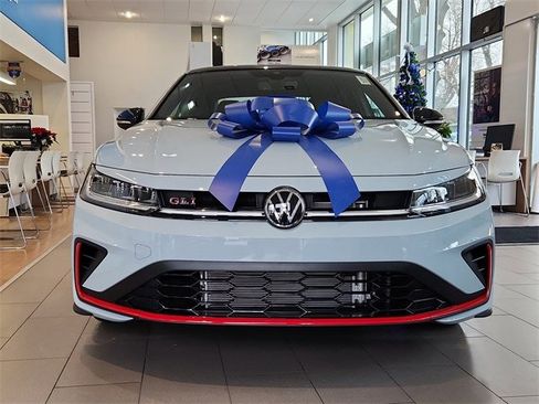 New 2026 Volkswagen Jetta GLI Autobahn image 2