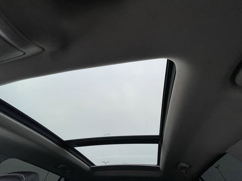 Used 2018 GMC Terrain Denali w/ Advanced Safety Package image 29