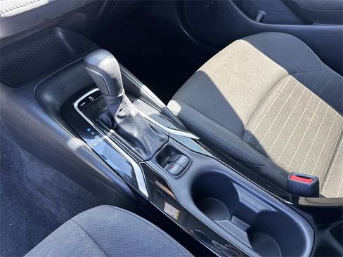Used 2022 Toyota Corolla SE image 25
