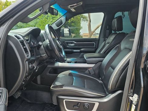 Used 2020 RAM 1500 Laramie w/ Sport Appearance Package AWD/4WD image 27