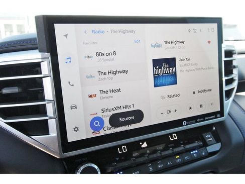 Used 2023 Toyota Tundra Platinum image 23