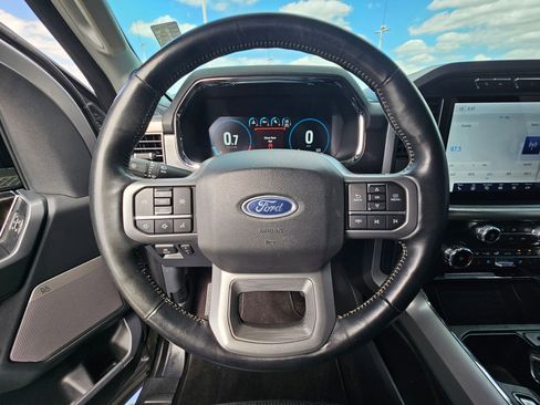 Used 2022 Ford F150 Lariat w/ Bed Utility Package image 16