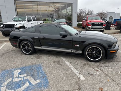 Used 2007 Ford Mustang GT Premium image 36