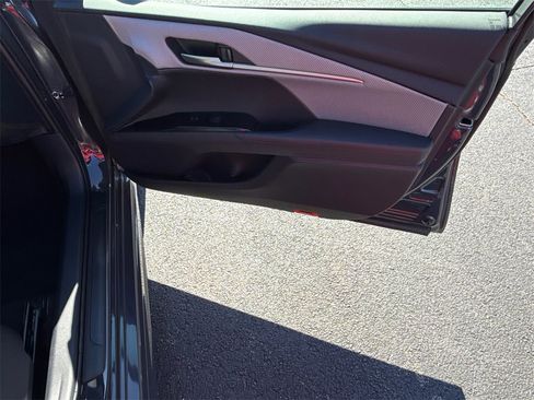 Used 2025 Toyota Camry XSE image 14