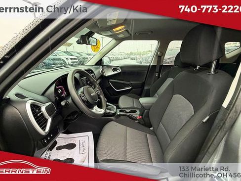 Used 2024 Kia Soul LX w/ Option Group 015 FWD image 23