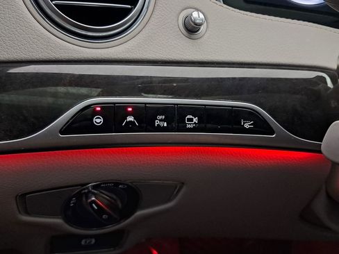 Used 2015 Mercedes-Benz S 550 Sedan Premium image 16