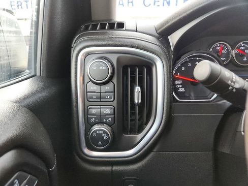 Used 2021 Chevrolet Silverado 1500 RST w/ Z71 Off-Road Package image 22