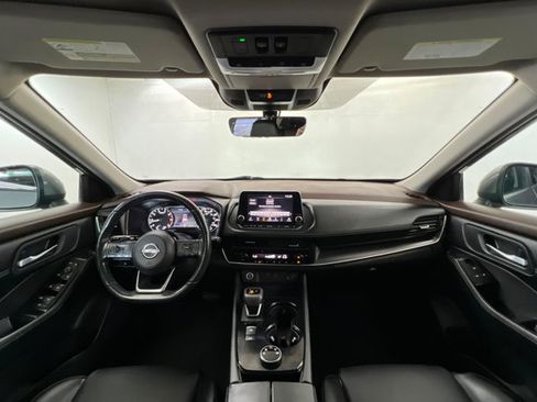 Used 2023 Nissan Rogue SV w/ SV Premium B Package AWD/4WD image 9