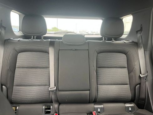 Used 2025 Chevrolet Equinox LT FWD image 38