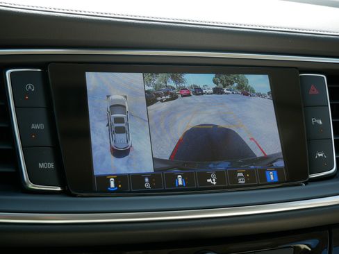 Used 2023 Buick Enclave Essence w/ Experience Buick Package image 33