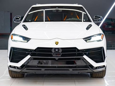 Used 2023 Lamborghini Urus S AWD/4WD image 2