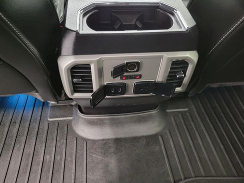 Used 2019 Ford F150 Lariat w/ Equipment Group 502A Luxury image 22