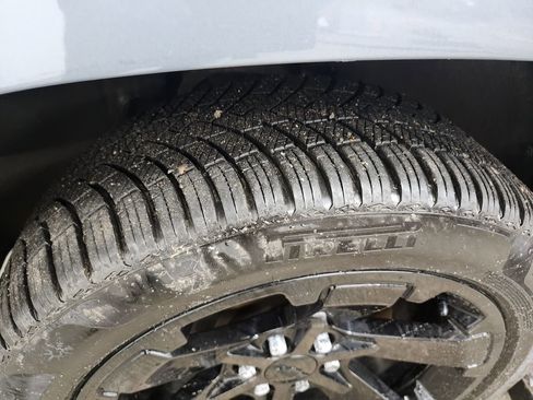 Used 2016 Chevrolet Suburban LTZ image 42