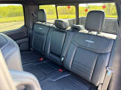 Used 2025 Ford F150 Platinum AWD/4WD image 38