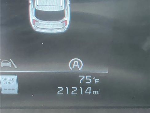 Used 2023 Kia Telluride EX w/ EX Captain's Chair Package AWD/4WD image 8
