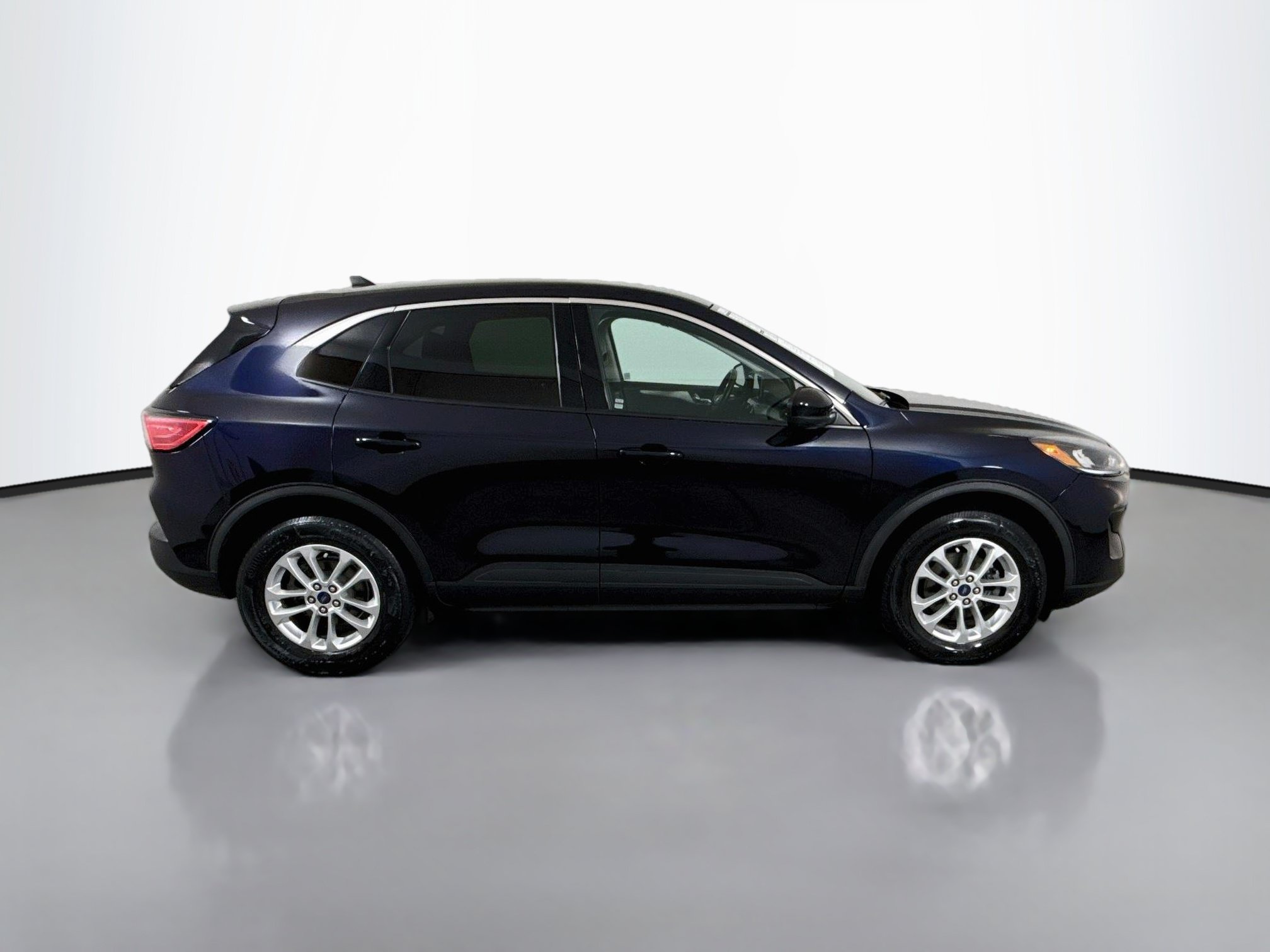 Used 2021 Ford Escape SE w/ Convenience Package AWD/4WD image 8
