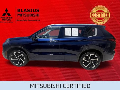 Used 2024 Mitsubishi Outlander SEL AWD/4WD image 16