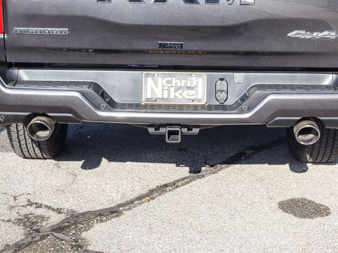 Used 2025 RAM 1500 Big Horn AWD/4WD image 6