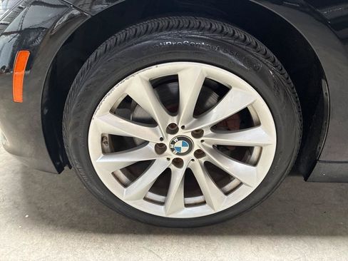 Used 2018 BMW 320i Sedan RWD image 10