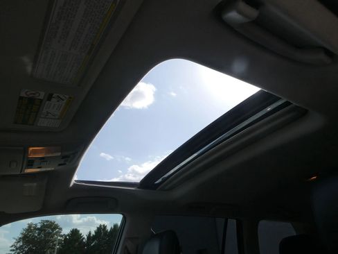 Used 2016 Lexus GX 460 w/ Premium Package image 11