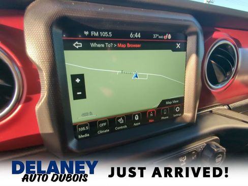 Used 2023 Jeep Gladiator Rubicon w/ Cold Weather Group image 19