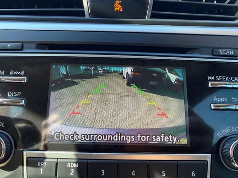 Used 2016 Nissan Altima 2.5 SV image 39